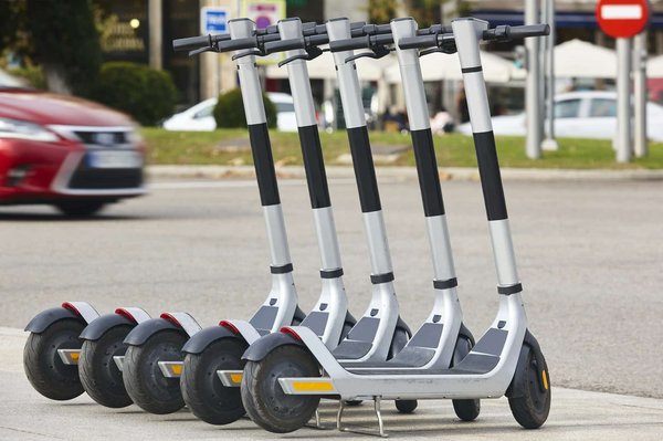 La trottinette électrique 50 km/h : un choix judicieux pour circuler en ville